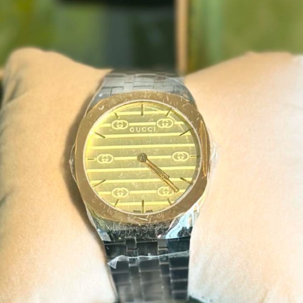 Gucci 25H 38mm